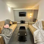 Comfortable Family Apartment Near Marble Arch